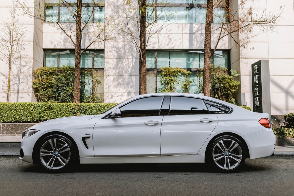 2016 BMW 420i
