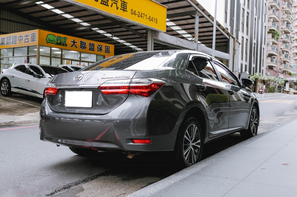 2017 TOYOTA COROLLA ALTIS
