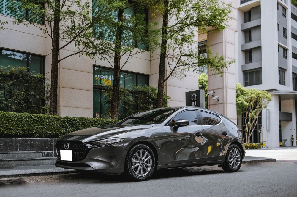 2021 MAZDA