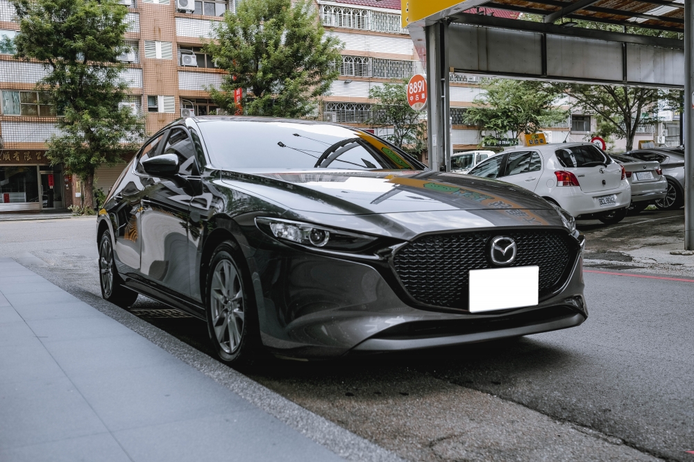 2021 MAZDA 3