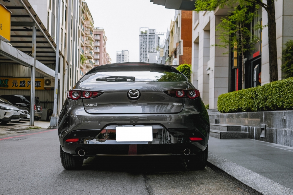 2021 MAZDA 3