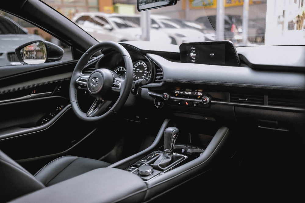 2021 MAZDA 3